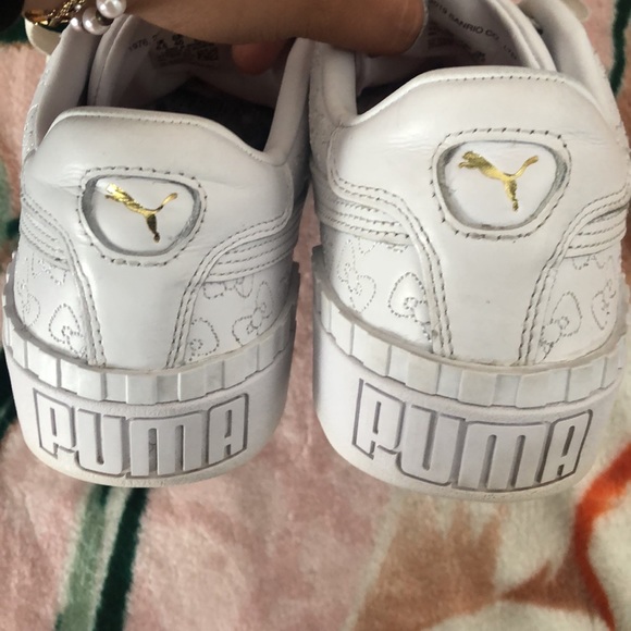 Puma Cali Shoes Hello Kitty - Picture 2 of 6